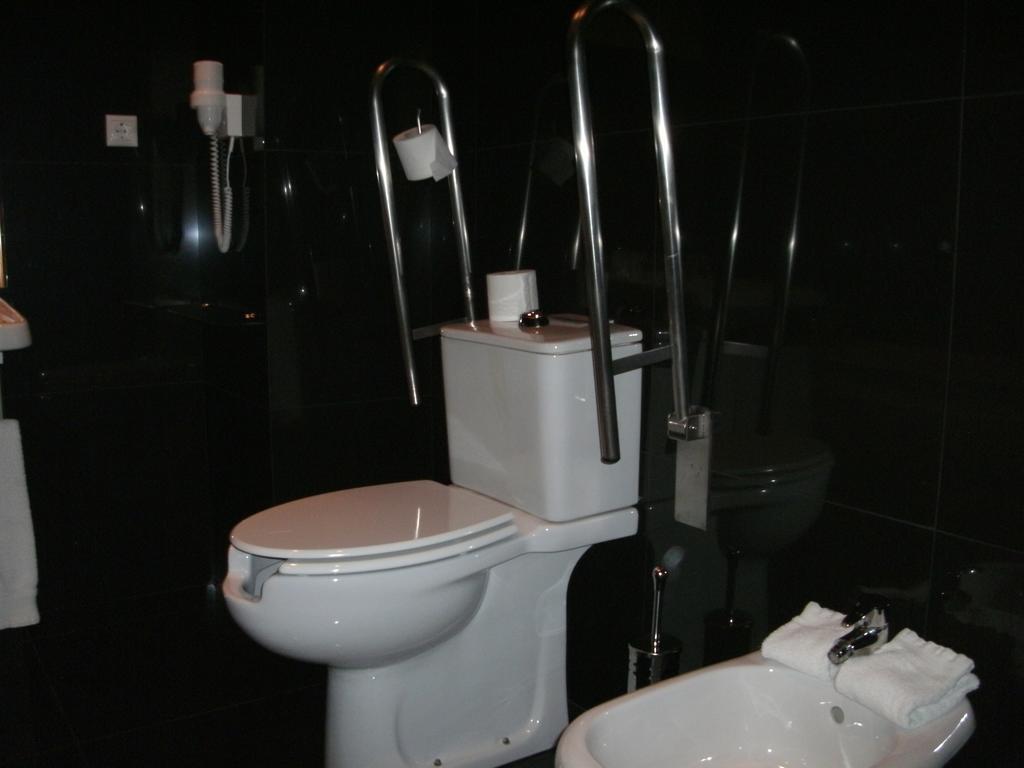 Santo Thyrso Hotel Santo Tirso Zewnętrze zdjęcie